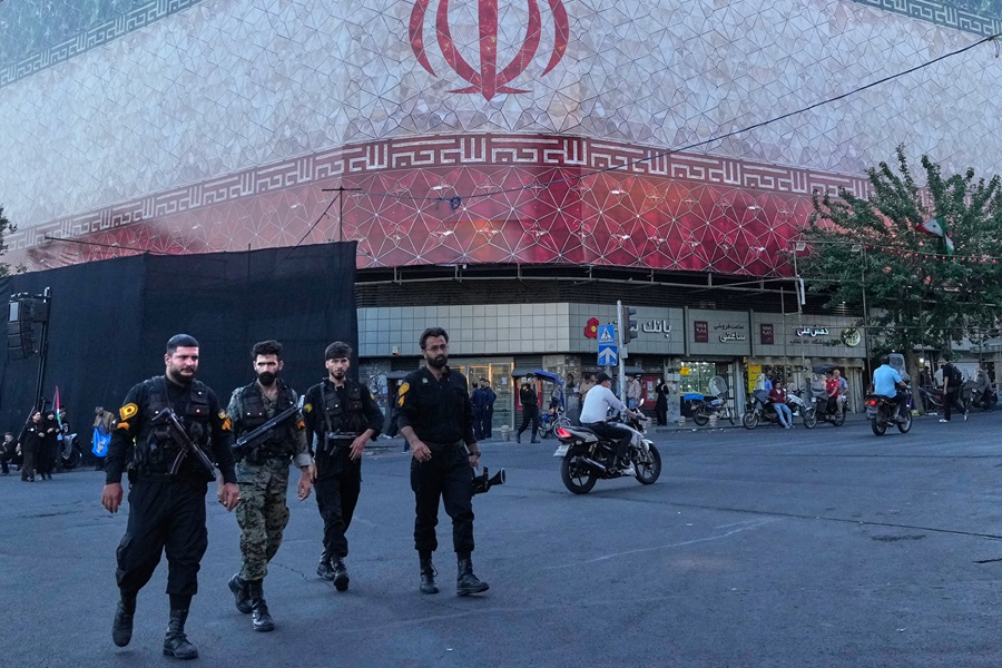 Mỹ và Iran đạt thỏa thuận chấm dứt chiến tranh